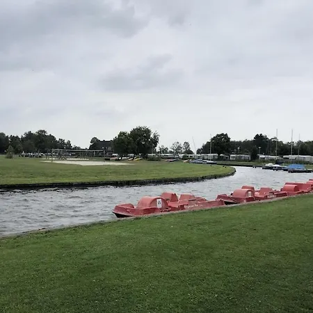 Σπίτι διακοπών Triangle Vacation Bedekaspel