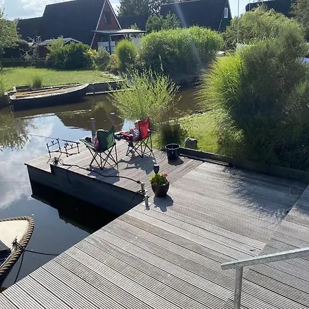 Triangle Vacation * Bedekaspel