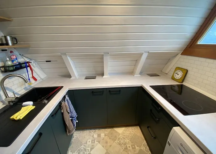 Triangle Vacation * Bedekaspel